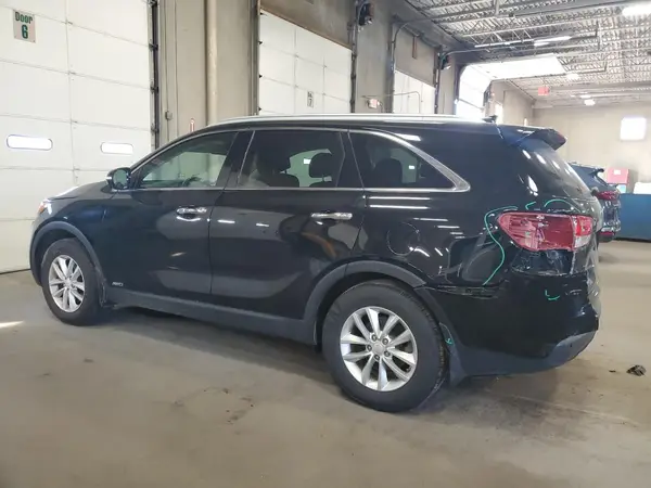 5XYPGDA34HG287715 2017 KIA SORENTO - Image 2
