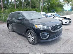 5XYPGDA34HG293207 2017 KIA SORENTO