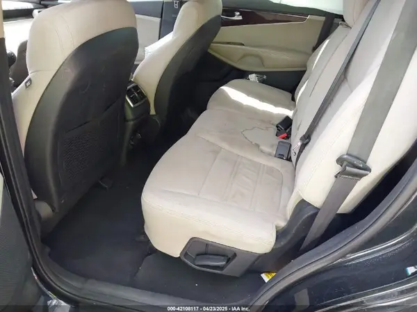 5XYPGDA34HG293207 2017 KIA SORENTO - Image 8