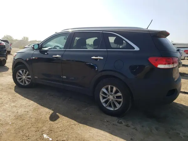 5XYPGDA34HG302472 2017 KIA SORENTO - Image 2