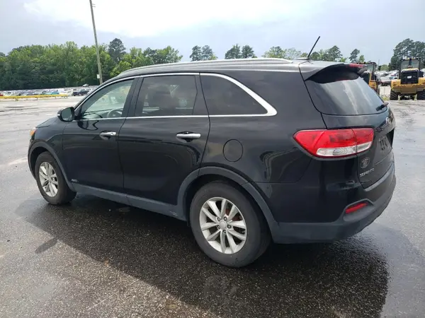 5XYPGDA34HG305081 2017 KIA SORENTO - Image 2