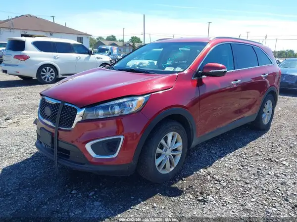 5XYPGDA34HG336699 2017 KIA SORENTO - Image 2