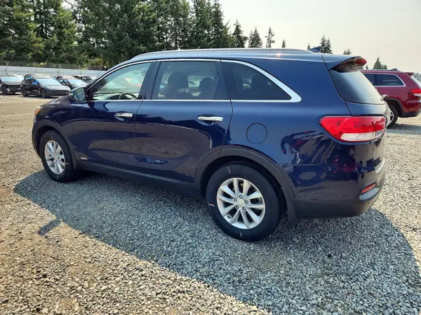 5XYPGDA34JG343643 2018 KIA SORENTO - Image 2