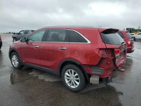 5XYPGDA34JG346431 2018 KIA SORENTO - Image 2