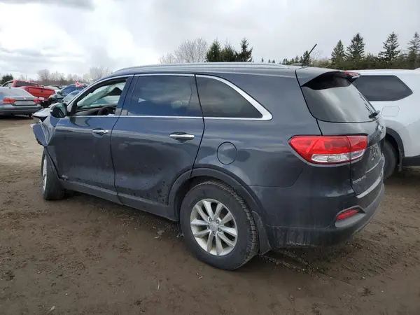 5XYPGDA34JG350883 2018 KIA SORENTO - Image 2
