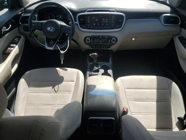 5XYPGDA34JG368414 2018 KIA SORENTO - Image 8