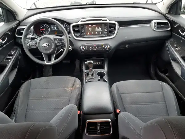 5XYPGDA34JG369143 2018 KIA SORENTO - Image 8