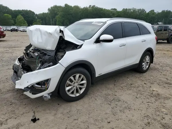5XYPGDA34JG415649 2018 KIA SORENTO - Image 1