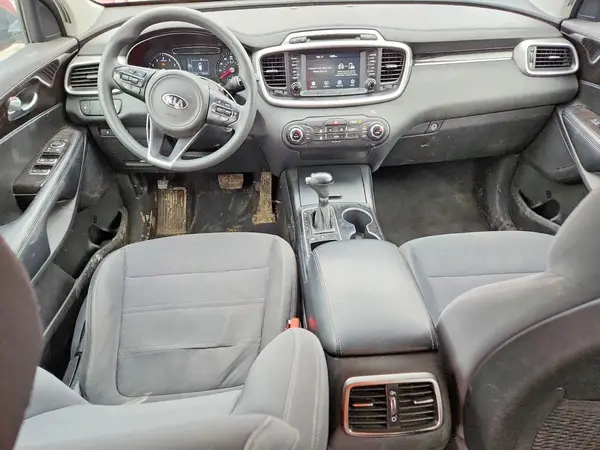 5XYPGDA34JG416235 2018 KIA SORENTO - Image 8