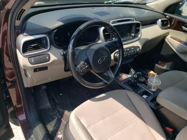 5XYPGDA34JG426036 2018 KIA SORENTO - Image 8