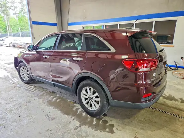 5XYPGDA34KG437491 2019 KIA SORENTO - Image 2