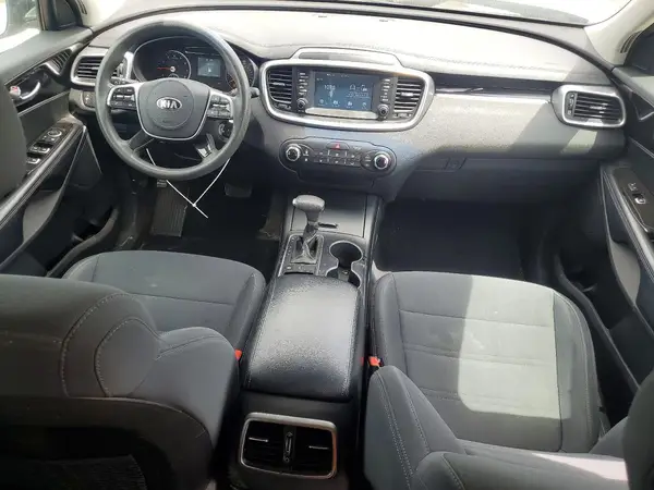 5XYPGDA34KG476761 2019 KIA SORENTO - Image 8