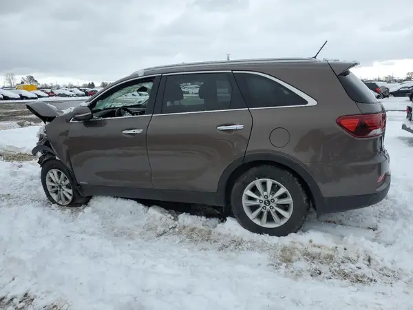 5XYPGDA34KG492572 2019 KIA SORENTO - Image 2