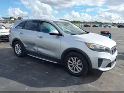 5XYPGDA34KG527580 2019 KIA SORENTO
