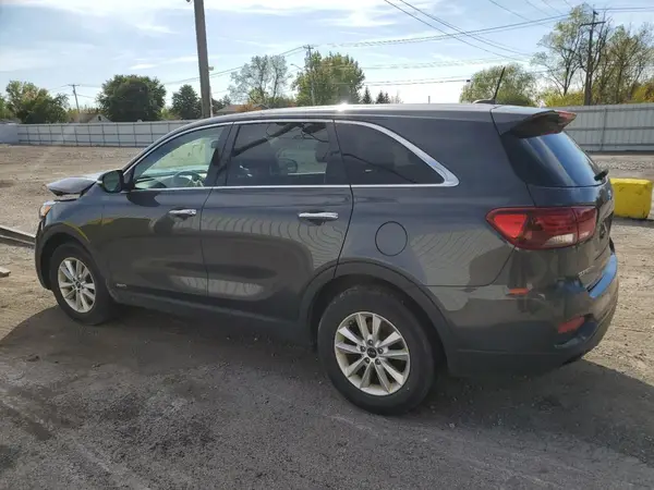 5XYPGDA34KG535422 2019 KIA SORENTO - Image 2