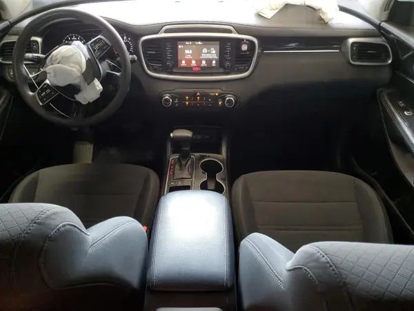 5XYPGDA34KG535422 2019 KIA SORENTO - Image 8