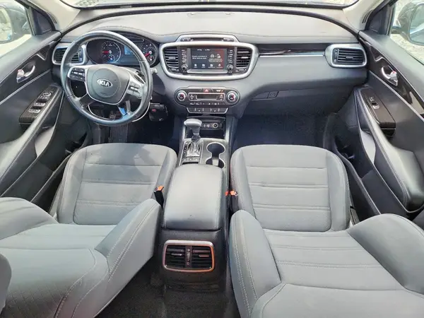 5XYPGDA34KG542886 2019 KIA SORENTO - Image 8