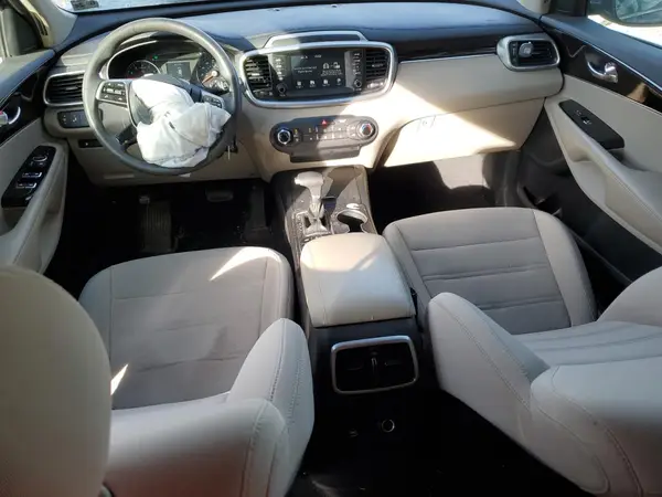 5XYPGDA34KG575242 2019 KIA SORENTO - Image 8