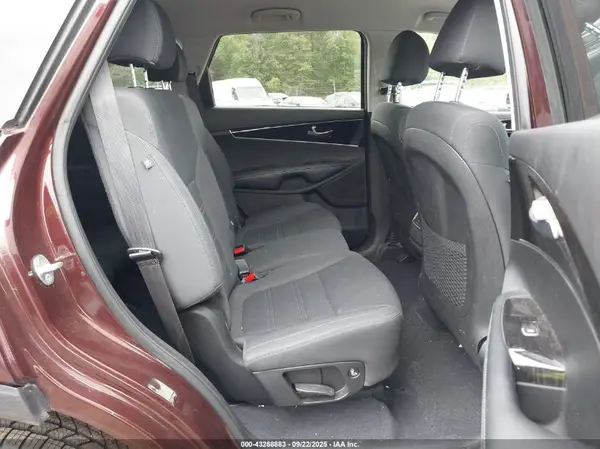 5XYPGDA34LG642178 2020 KIA SORENTO - Image 8
