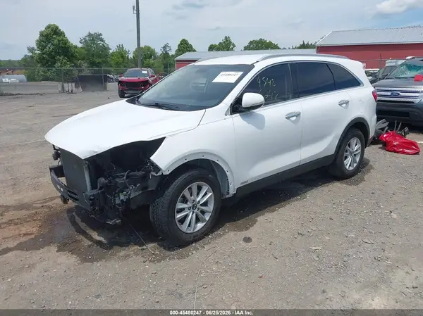 5XYPGDA34LG652578 2020 KIA SORENTO - Image 2