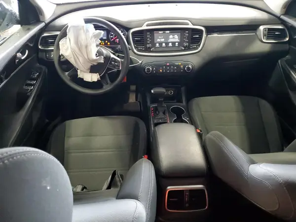 5XYPGDA34LG683877 2020 KIA SORENTO - Image 8