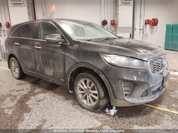5XYPGDA34LG685886 2020 KIA SORENTO - Image 1