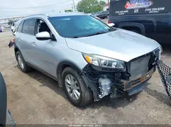 5XYPGDA35GG014622 2016 KIA SORENTO