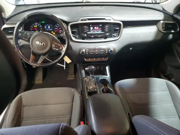 5XYPGDA35GG016418 2016 KIA SORENTO - Image 8