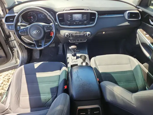 5XYPGDA35GG016516 2016 KIA SORENTO - Image 8