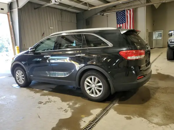5XYPGDA35GG031324 2016 KIA SORENTO - Image 2