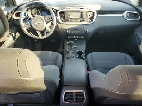 5XYPGDA35GG035681 2016 KIA SORENTO - Image 8