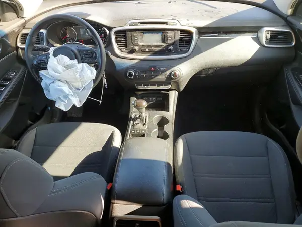 5XYPGDA35GG050293 2016 KIA SORENTO - Image 8