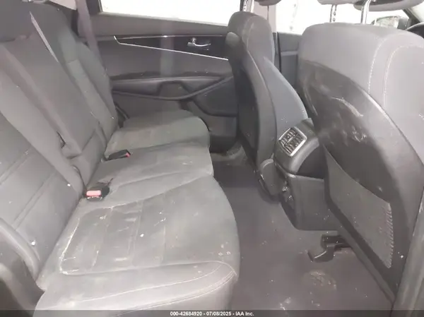 5XYPGDA35GG051220 2016 KIA SORENTO - Image 8