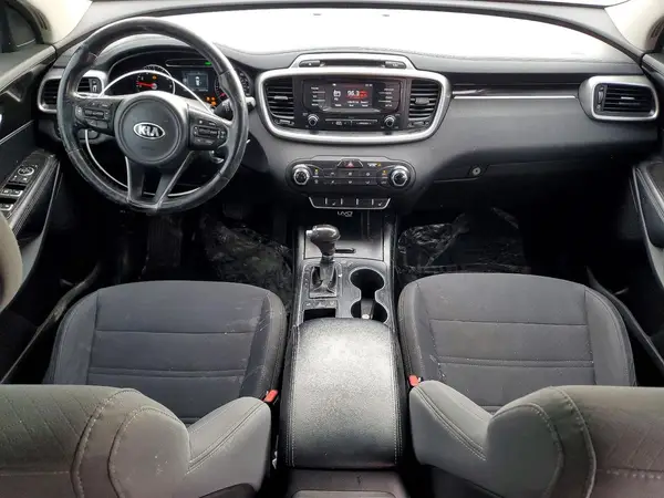 5XYPGDA35GG057132 2016 KIA SORENTO - Image 8