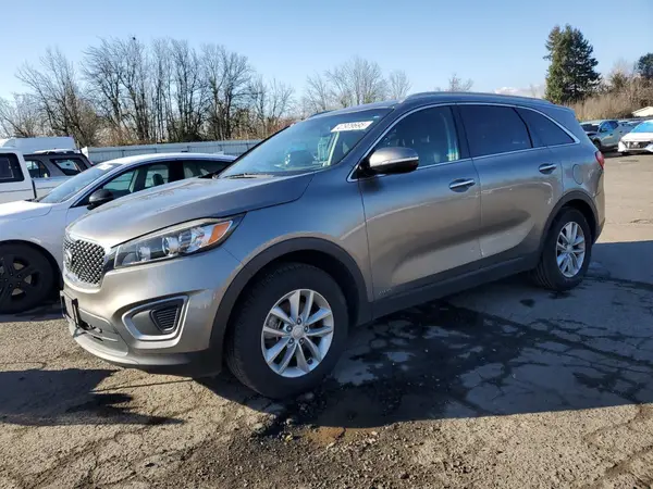 5XYPGDA35GG058149 2016 KIA SORENTO - Image 1