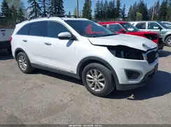 5XYPGDA35GG060533 2016 KIA SORENTO