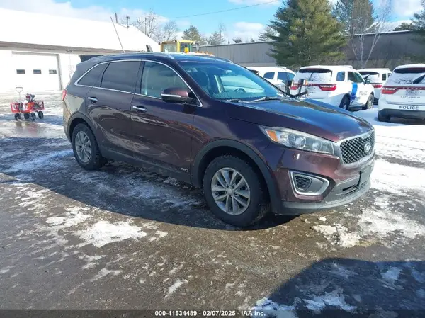 5XYPGDA35GG061424 2016 KIA SORENTO - Image 1