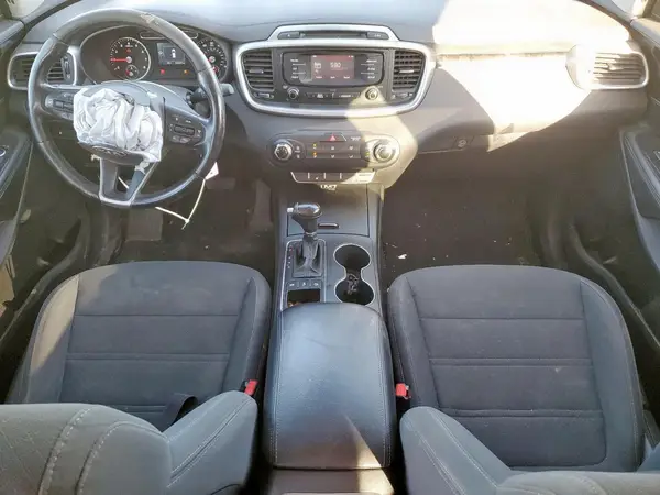 5XYPGDA35GG069930 2016 KIA SORENTO - Image 8
