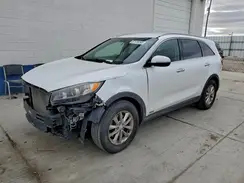 5XYPGDA35GG075968 2016 KIA SORENTO