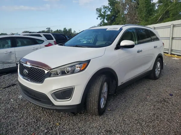 5XYPGDA35GG096853 2016 KIA SORENTO - Image 1