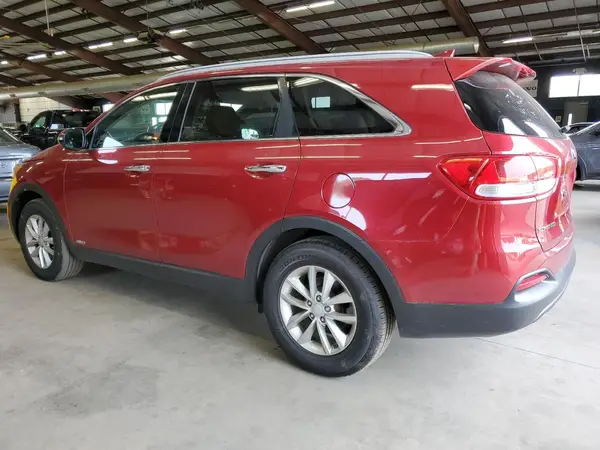 5XYPGDA35GG101565 2016 KIA SORENTO - Image 2
