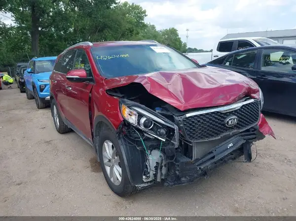 5XYPGDA35GG106197 2016 KIA SORENTO - Image 1