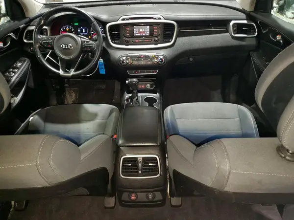 5XYPGDA35GG106961 2016 KIA SORENTO - Image 8