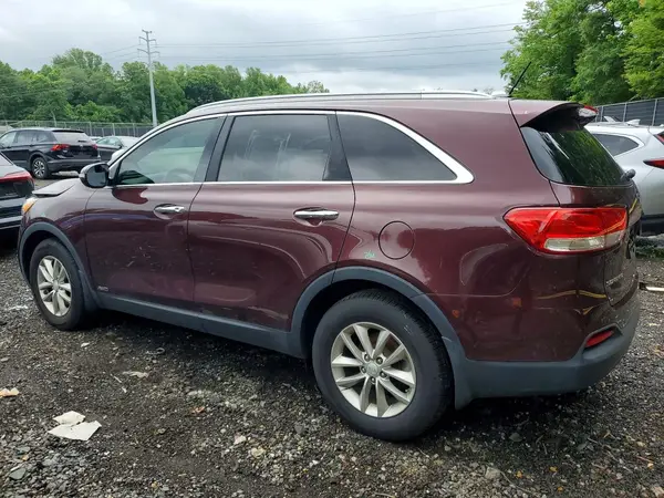 5XYPGDA35GG127082 2016 KIA SORENTO - Image 2