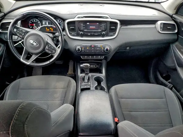 5XYPGDA35GG138695 2016 KIA SORENTO - Image 8