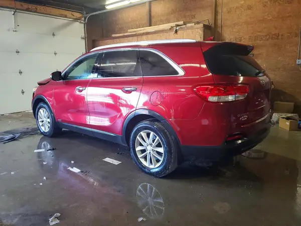 5XYPGDA35GG162818 2016 KIA SORENTO - Image 2