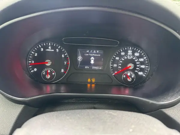 5XYPGDA35GG166643 2016 KIA SORENTO - Image 8