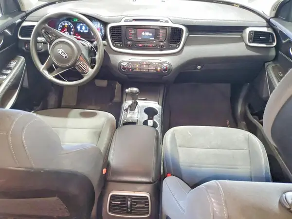 5XYPGDA35GG168036 2016 KIA SORENTO - Image 8