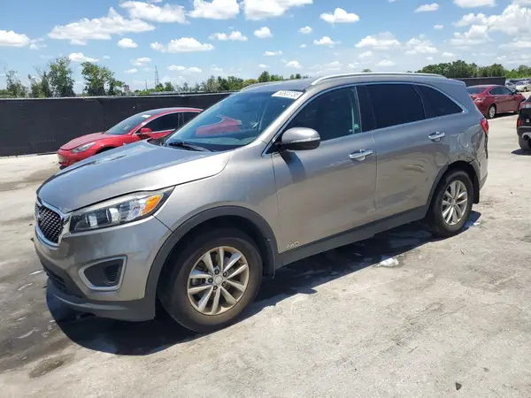 5XYPGDA35HG191771 2017 KIA SORENTO - Image 1
