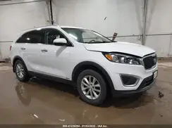 5XYPGDA35HG243965 2017 KIA SORENTO
